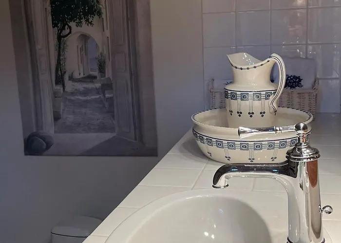 Manoir De La Moussetière - Et D'hôte Cour-Maugis-sur-Huisne