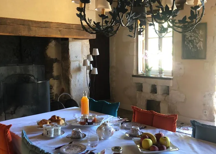 Casa de Férias Manoir De La Moussetière - Et D'hôte Cour-Maugis-sur-Huisne