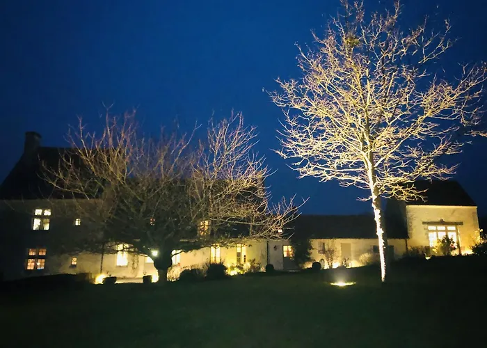 Manoir De La Moussetière - Et D'hôte *