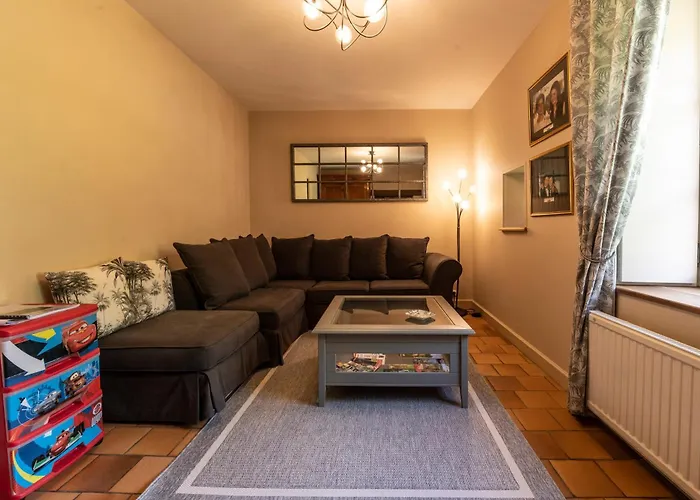 Casa de Férias Manoir De La Moussetière - Et D'hôte Cour-Maugis-sur-Huisne