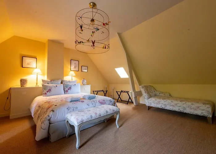 Manoir De La Moussetière - Et D'hôte Cour-Maugis-sur-Huisne